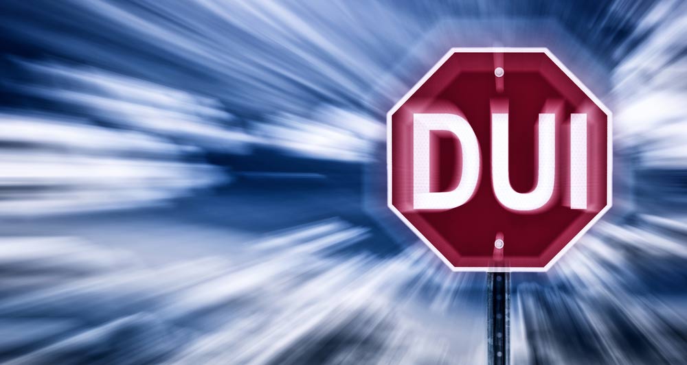 A stop sign that says DUI